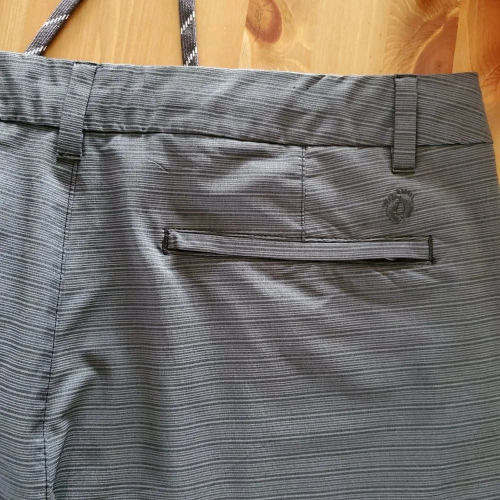 Hang Ten Wharf 21" Hybrid Shorts For Men - Picture 5 of 13